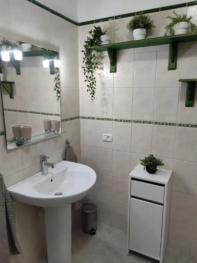 شقة بويرتو دي سانتياغو  في Apartament Jardines Del Mar, Puerto De Santiago, Tenerife, Canarias 0*,  إسبانيا